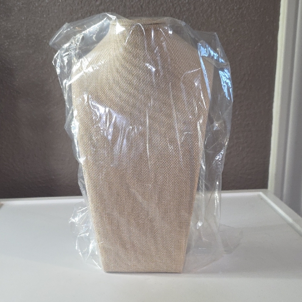 Linen Jewelry Display Bust NWT